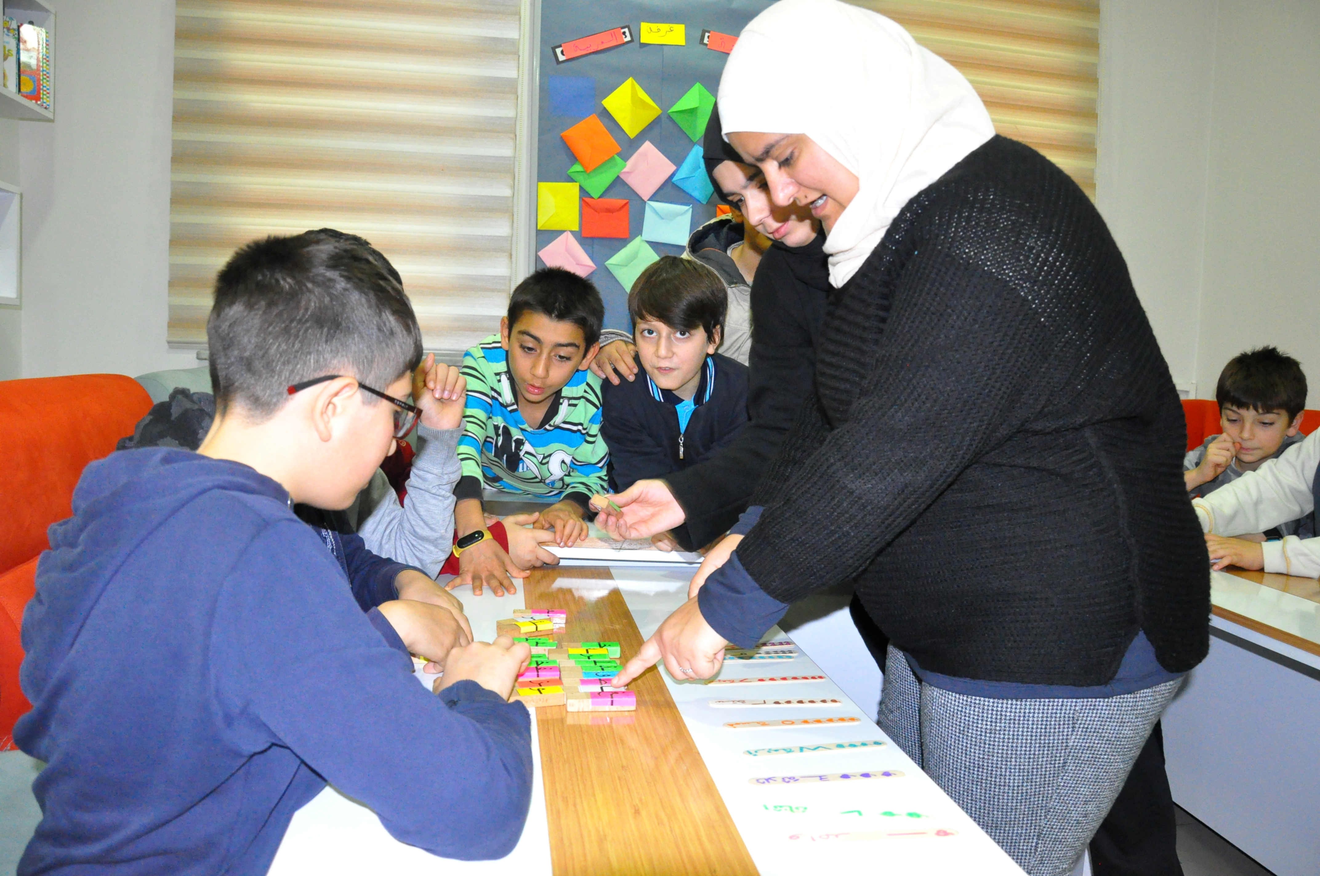 Ücretsiz Dil Evlerinde 4 dil öğretiliyor! Kayıtlar başladı