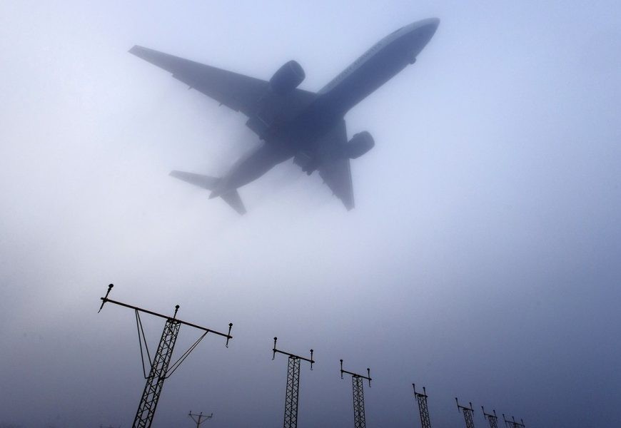 Uçuşunuz varsa biletlerinizi kontrol edin! Sabiha Gökçen Havalimanı'nda yoğun sis nedeniyle yarın uçuşlar iptal!