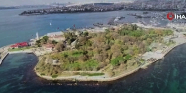 Ucuz atlatıldı! Kayalıklara çarptı