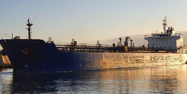 Ucuza petrol satmaya başlamışlardı! Türkiye o ülkeden 400 bin varil petrol aldı