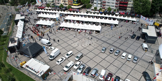 Ucuzluk Panayırı'nda binlerce ürün görücüye çıktı