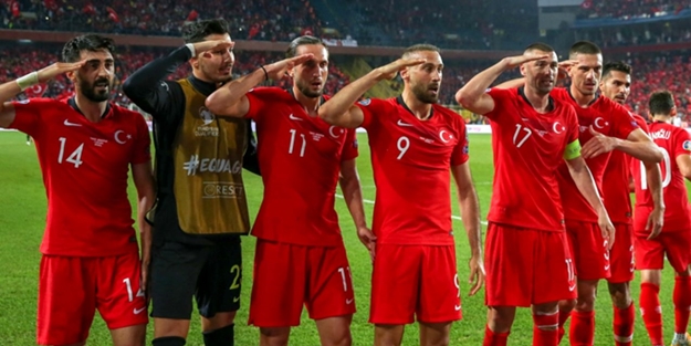UEFA'dan 'asker selamı' açıklaması