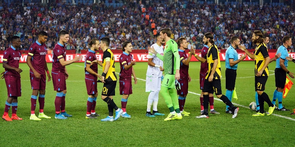 UEFA Avrupa Ligi: Trabzonspor: 0 - AEK: 0 (Maç devam ediyor) 