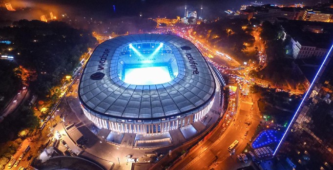 UEFA Süper Kupa finali Vodafone Park'ta oynanacak