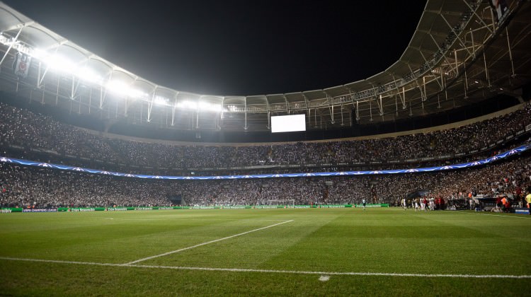 UEFA yetkilileri Vodafone Park'ta inceledi!