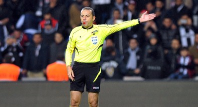 UEFA'dan Çakır'a dev görev!