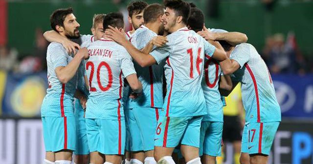 UEFA'dan Milli Takım'a saat ayarı