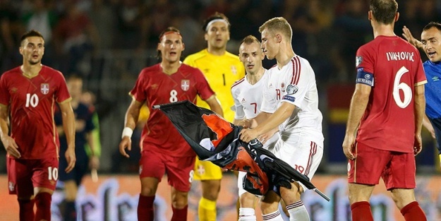 UEFA'dan Sırbistan-Arnavutluk kararı