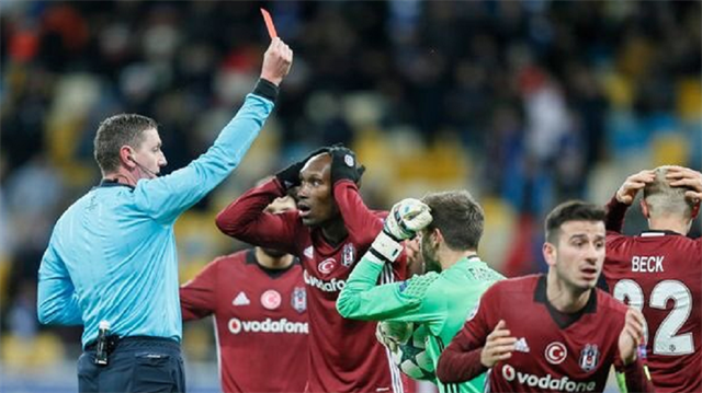 UEFA'dan skadal hakem Thomson'a görev