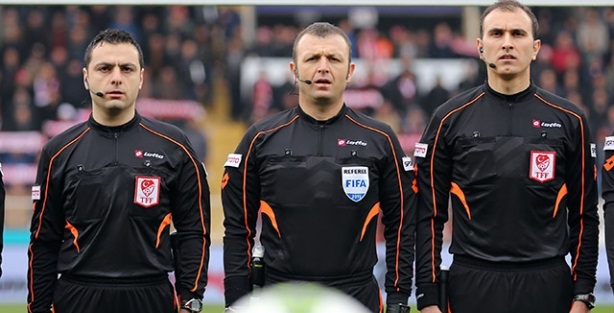 UEFA'dan Tolga Özkalfa'ya görev