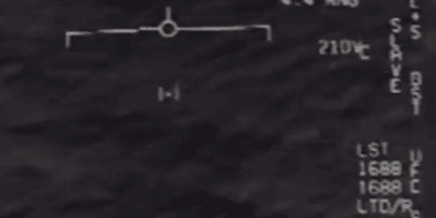 ‘Tanımlanamayan cisim’ görüntüsünü yakalayan ABD'li pilot konuştu! 'Savaş eyleminde bulundular'