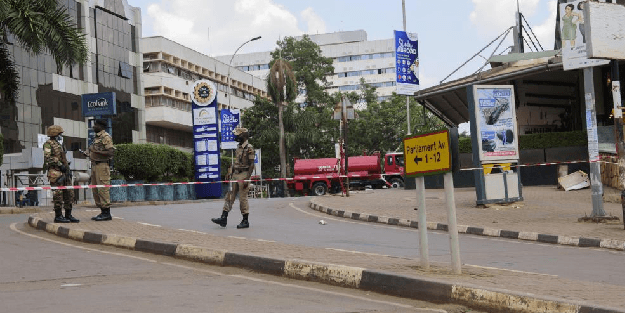 Uganda'daki patlama ölenlerin sayısı yükseldi