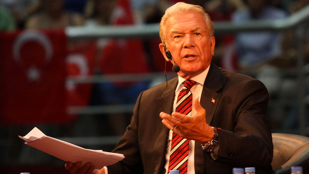 Uğur Dündar'dan "yuh" dedirten çıkış! Bari yaşından başından utan adam