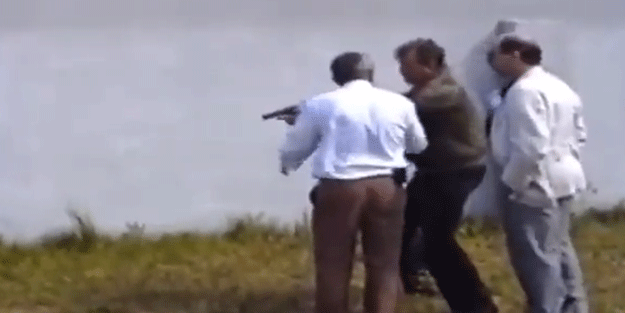 Uğur Dündar'ın MİT'çi Hiram Abas'tan silah eğitimi aldığı görüntüler gündem oldu!