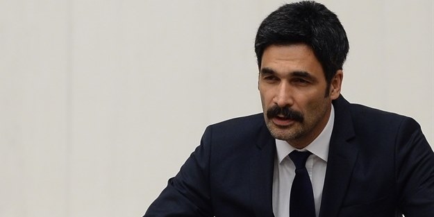 Uğur Işılak'tan Mahsun Kırmızıgül'e tokat gibi cevap