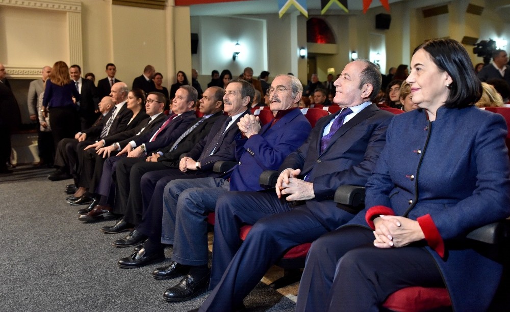 Uğur Mumcu ödüller ile anıldı 