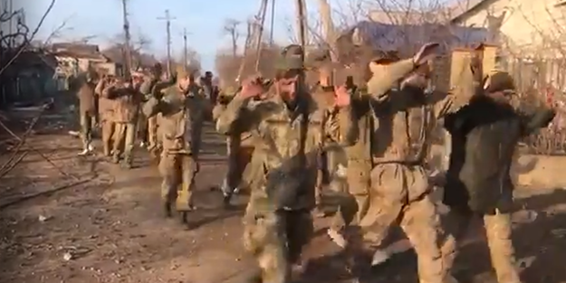 Ukrayna askerleri böyle teslim oldu