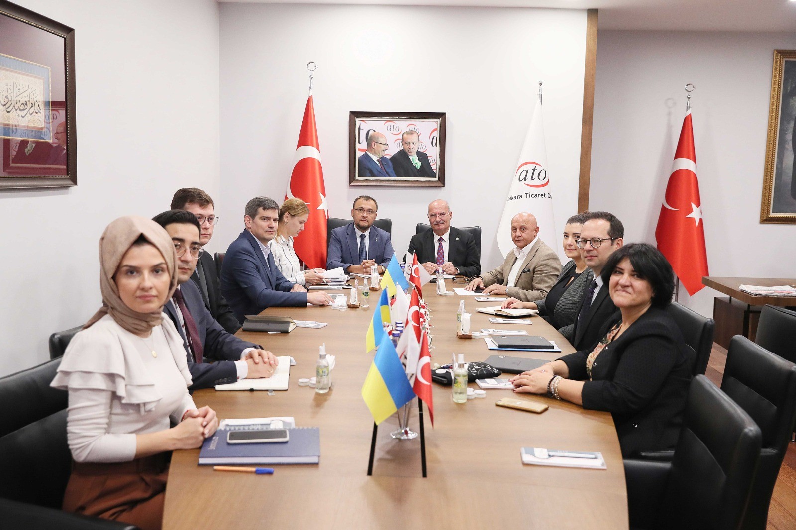 Ukrayna Büyükelçisi Bodnar, ATO Başkanı Baran'ı ziyaret etti