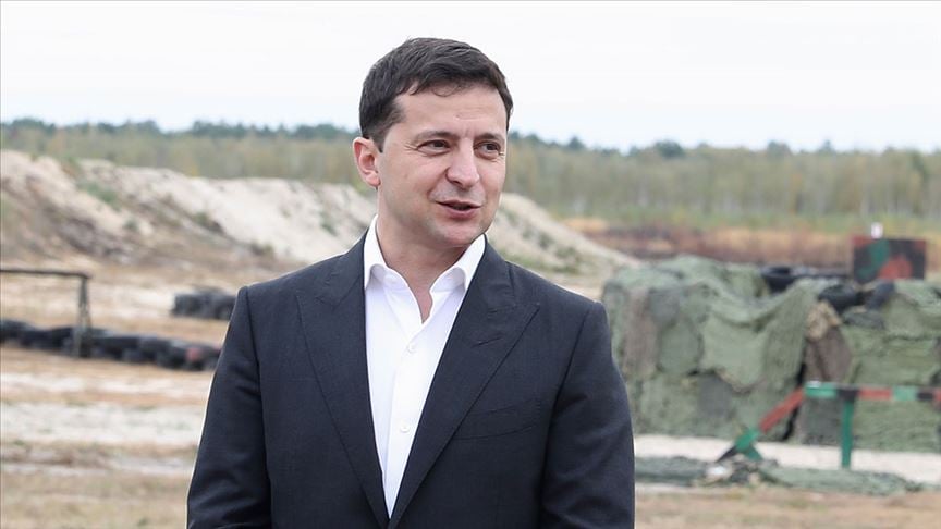 Ukrayna Devlet Başkanı Vladimir Zelenskiy: Ukrayna başka ülkelerin emirleri üzerine soruşturma yapmaz