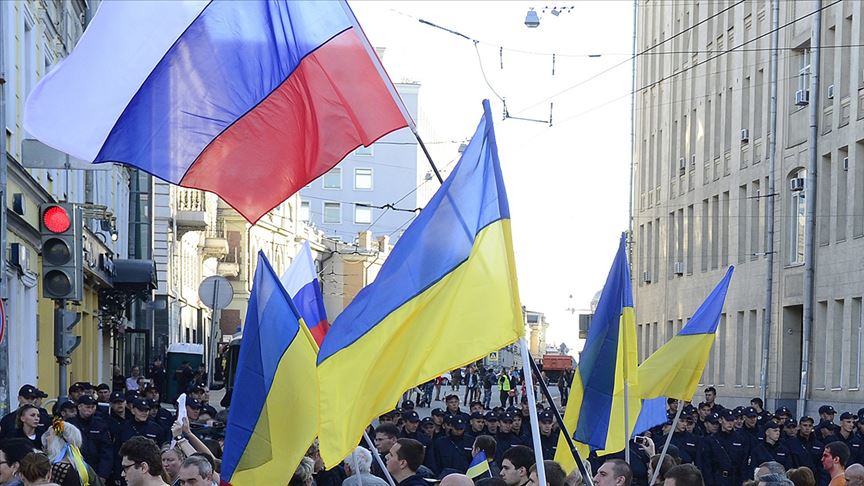 Ukrayna krizi yeniden masaya yatırılıyor