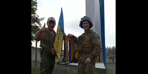 Ukrayna ordusu kuşattı, Rus askerleri geri çekildi