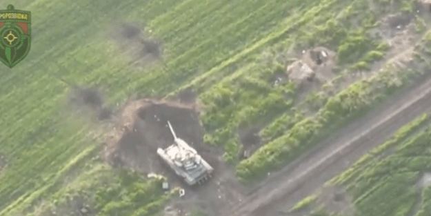 Ukrayna ordusu, Rus zırhlılarını böyle vurdu!