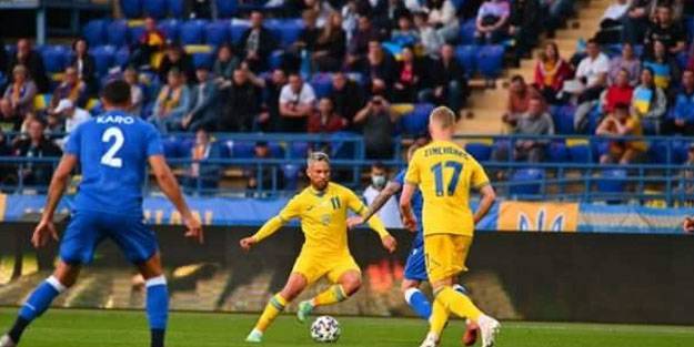 Ukrayna Rumları gole boğdu