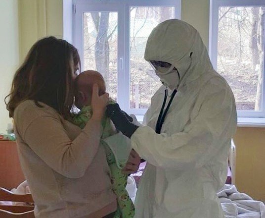 Ukrayna’da 3 aylık bebek korona virüsüne yakalandı 