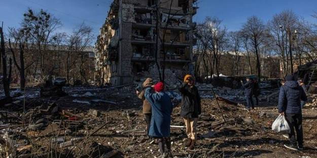 Ukrayna'da camiye sığınan yaklaşık 10 kişi Müslüman oldu!