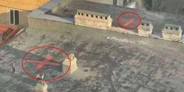 Ukrayna'da çatılara gizemli semboller çiziliyor!