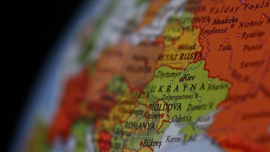 Ukrayna'da otelde yangın: 8 kişi öldü
