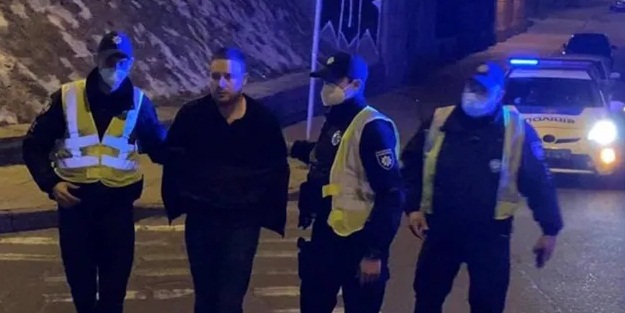 Ukrayna'da sarhoş belediye başkanı “Benim kim olduğumu biliyor musun”? diyerek polise saldırdı!