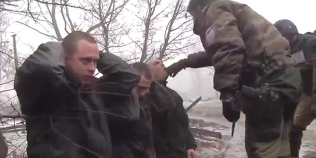 Bölücüler askerlere etmediğini bırakmadı!