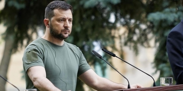 Ukrayna'dan Rus vatandaşları için flaş karar