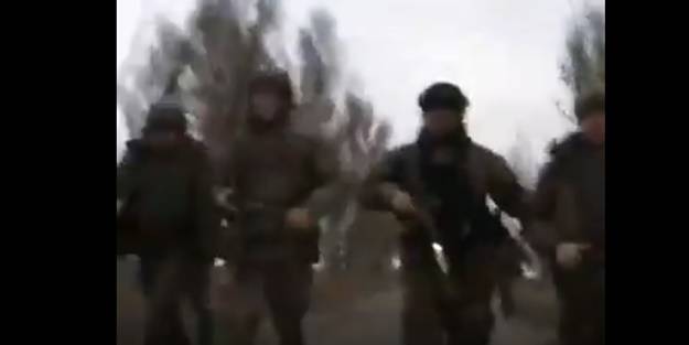 Ukraynalı bakan çatışmanın ortasında kaldı