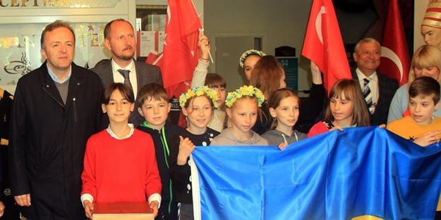 Ukraynalı yetimlere bayram ziyareti