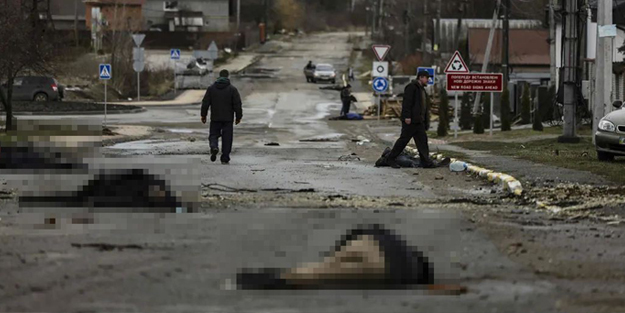 Yollarda insan cesetleri! Görüntüler kan dondurdu