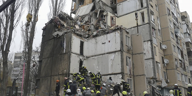 Ukrayna'nın Donbass Bölgesi enkaza döndü!