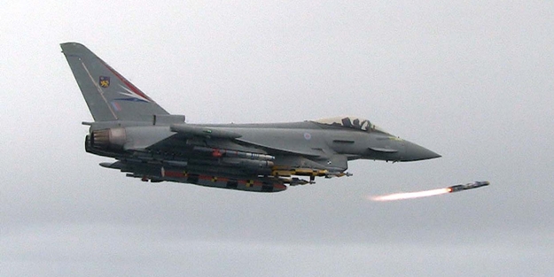 Ukrayna'nın savaş uçağı talebine Almanya'dan ret cevabı