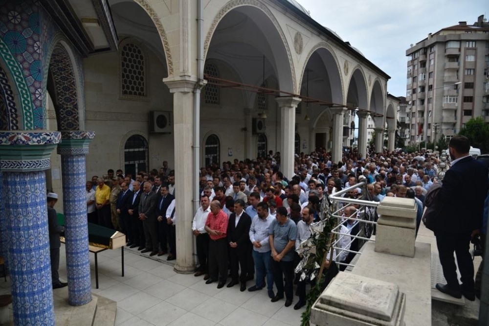 Ulaştırma Bakanı Turhan’ın acı günü 