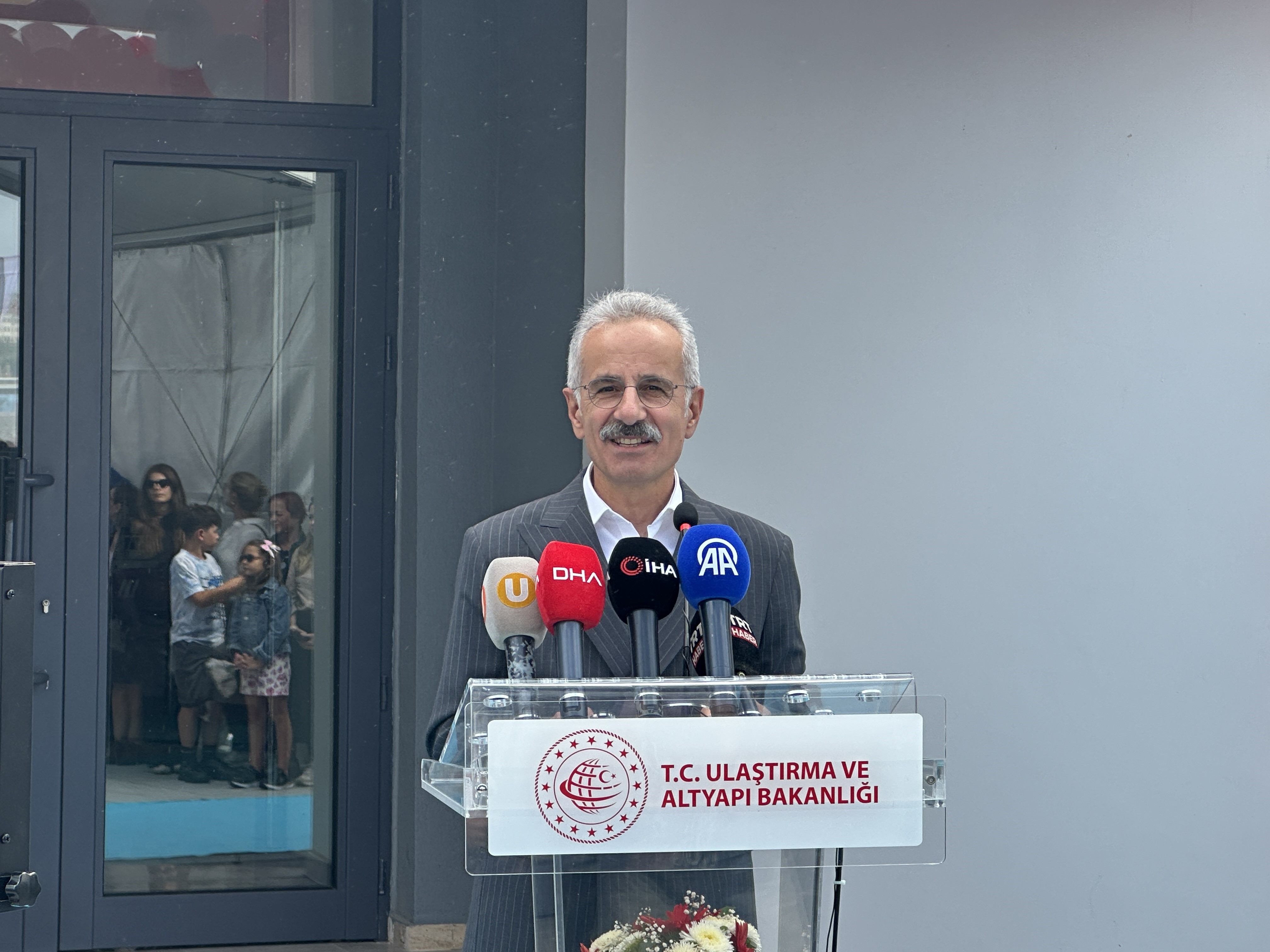 Ulaştırma Bakanı Uraloğlu: 2025 yılının ilk 8 ayında 26 bin 264 gemi trafiği gerçekleşti