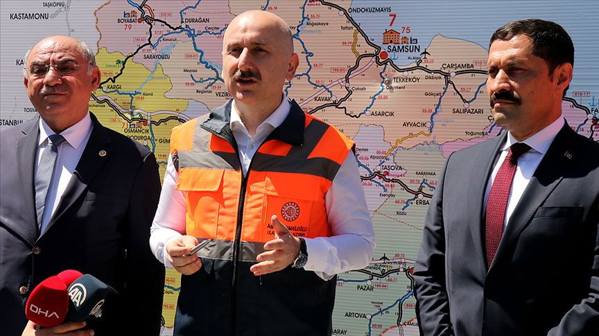 Ulaştırma ve Altyapı Bakanı Karaismailoğlu'ndan Amasya Çevre Yolu değerlendirmesi