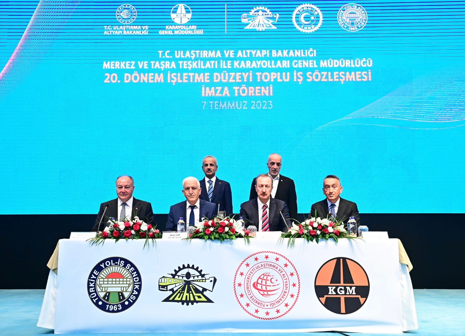 Ulaştırma ve Altyapı Bakanlığı 20. Dönem Toplu İş Sözleşmeleri'nde imzalar atıldı