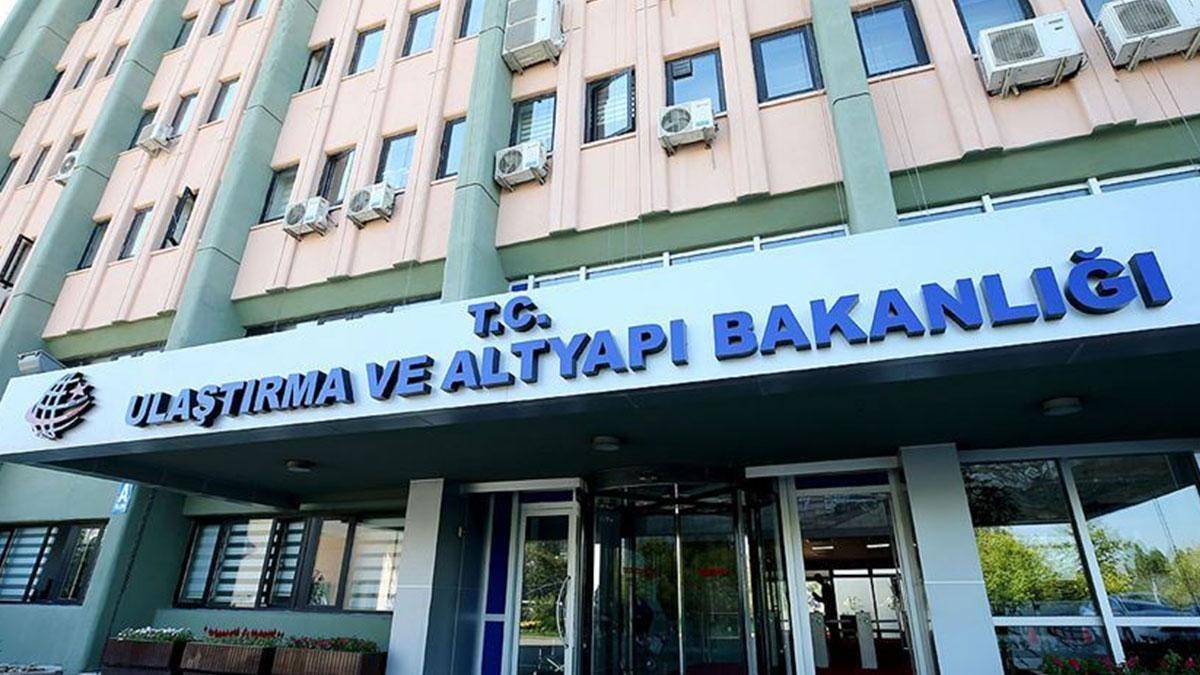 Ulaştırma ve Altyapı Bakanlığı Sürekli İşçi alacak