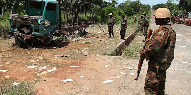 Ülke bu haberle çalkalanıyor! 2 BM yardım görevlisi kaçırıldı
