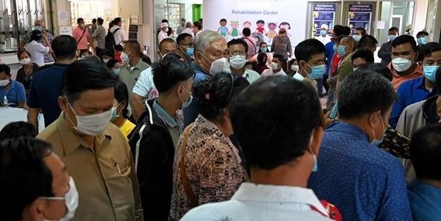 Ülke şaşkın! Koronadan ilk ölüm yaşandı