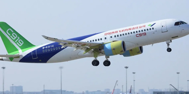Ülkede bir ilk oldu! O ülkeye C919 teslim edildi! Yolcu uçağı 2023'te seferlerde...