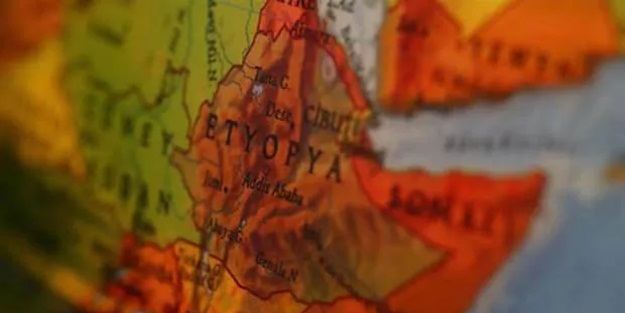 Ülkede büyük saldırı! 90'ın üzerinde kişi hayatını kaybetti