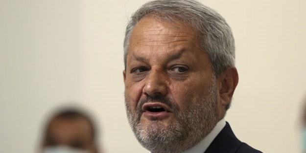 Ülkede büyük şok! Sağlık bakanının korona testi pozitif çıktı