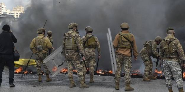 Ülkede protestolar iyice şiddetlendi... 